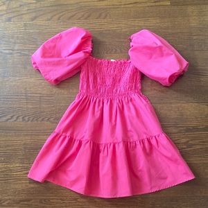 pink puffy sleeve dress